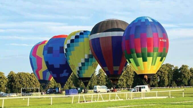 , Aérien: Le « décrochage du parachute » a provoqué un accident mortel de ballon amateur à Ombersley Court